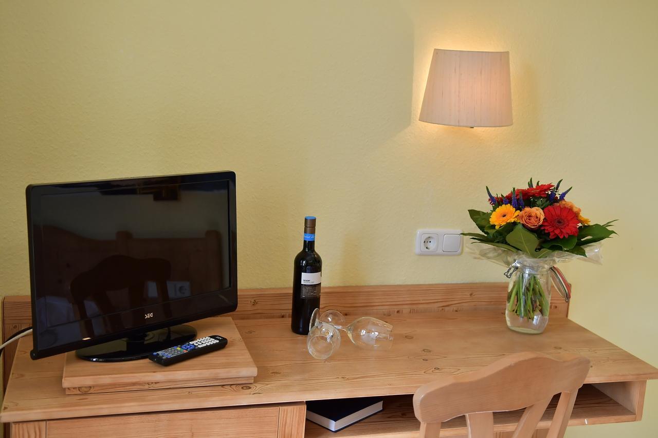 Alte Post Neuses Otel Prichsenstadt Dış mekan fotoğraf